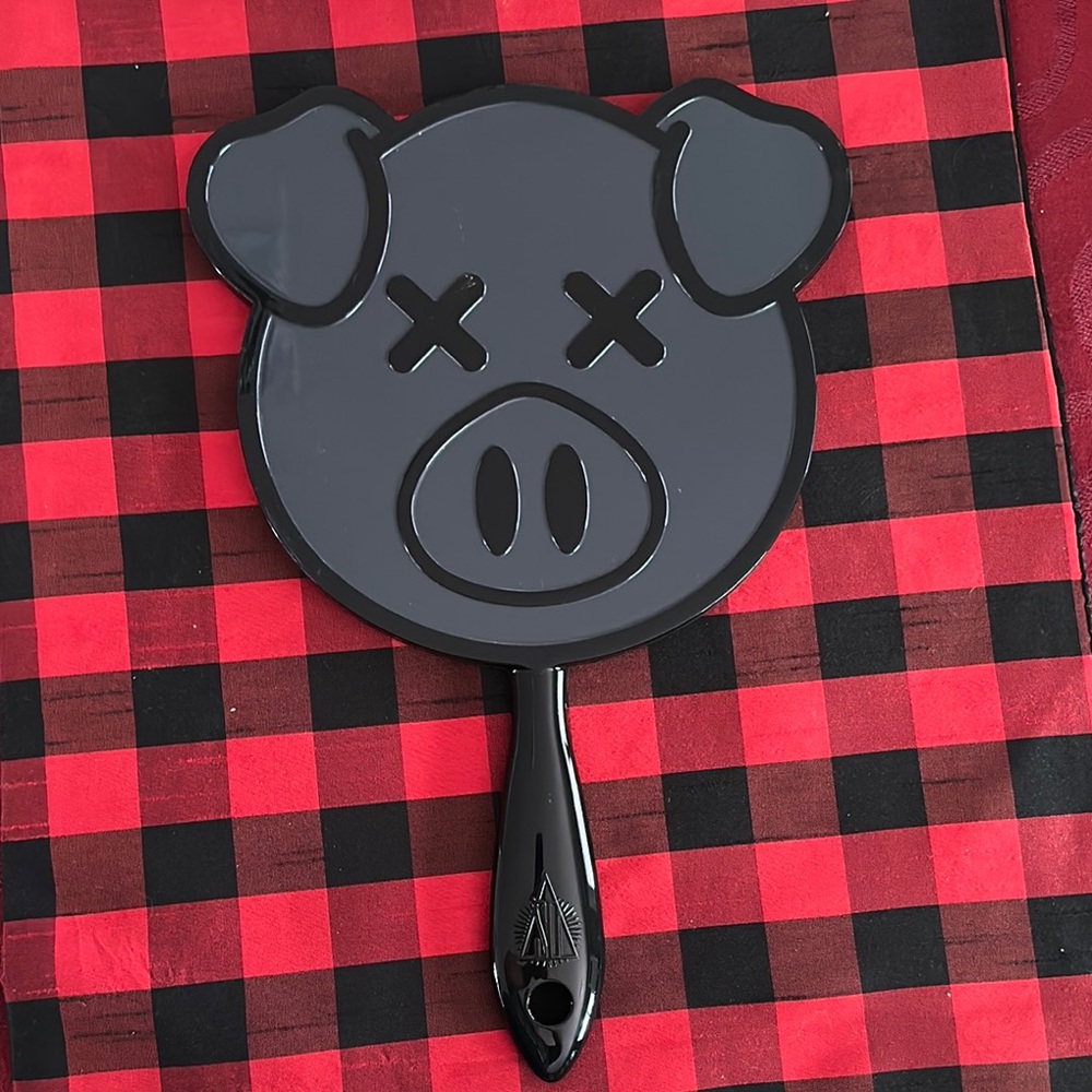 Black Pig Face Hand Mirror